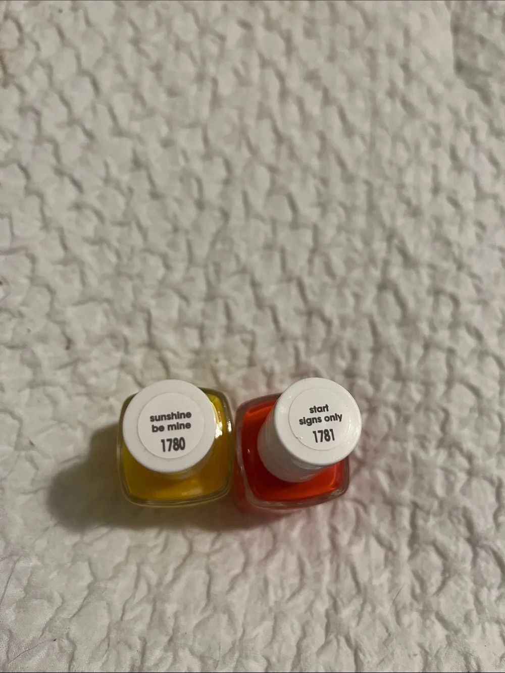 NWT Essie Nail Polishes 1780 1781